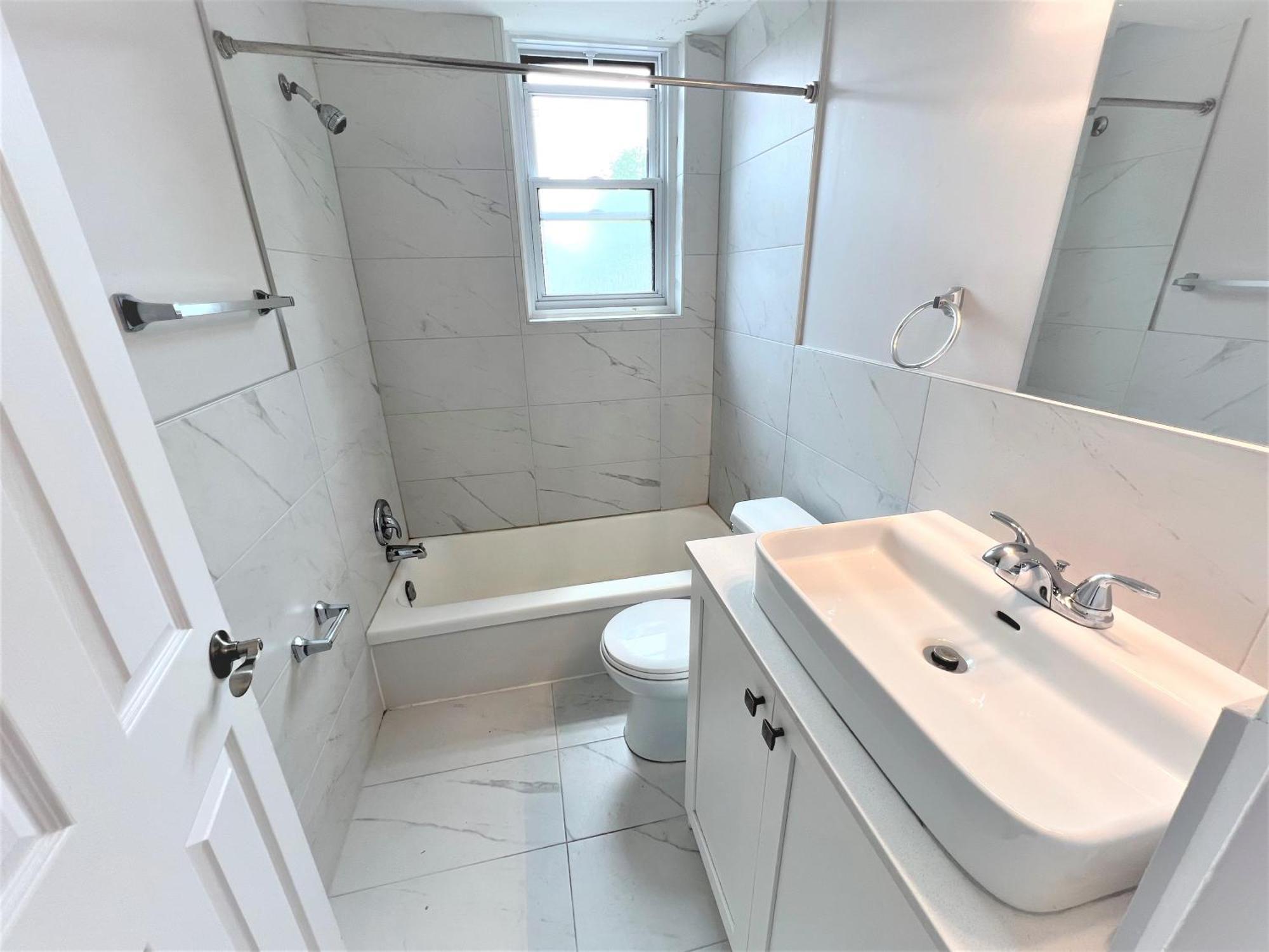 Apartment Westmount Place