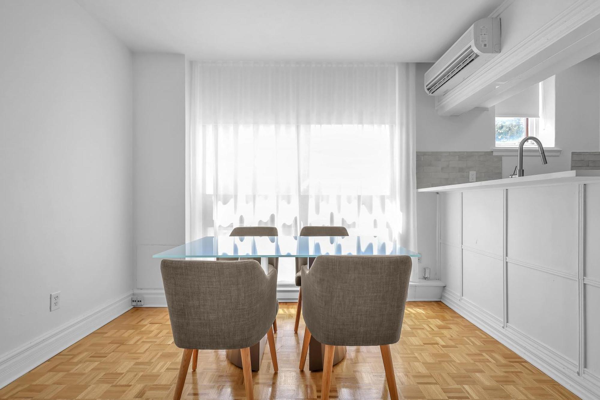Westmount Place Apartment *