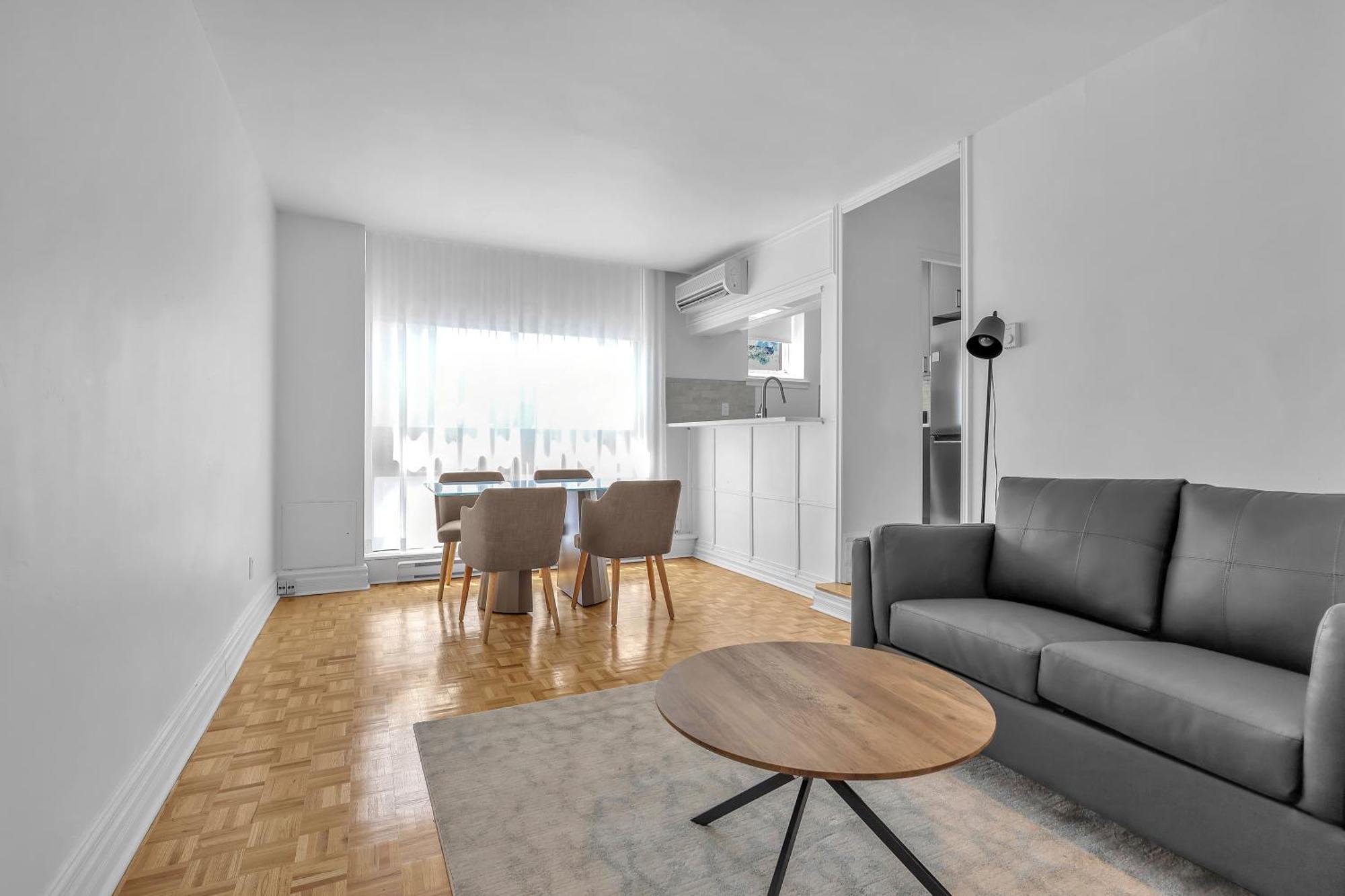 Apartment Westmount Place *